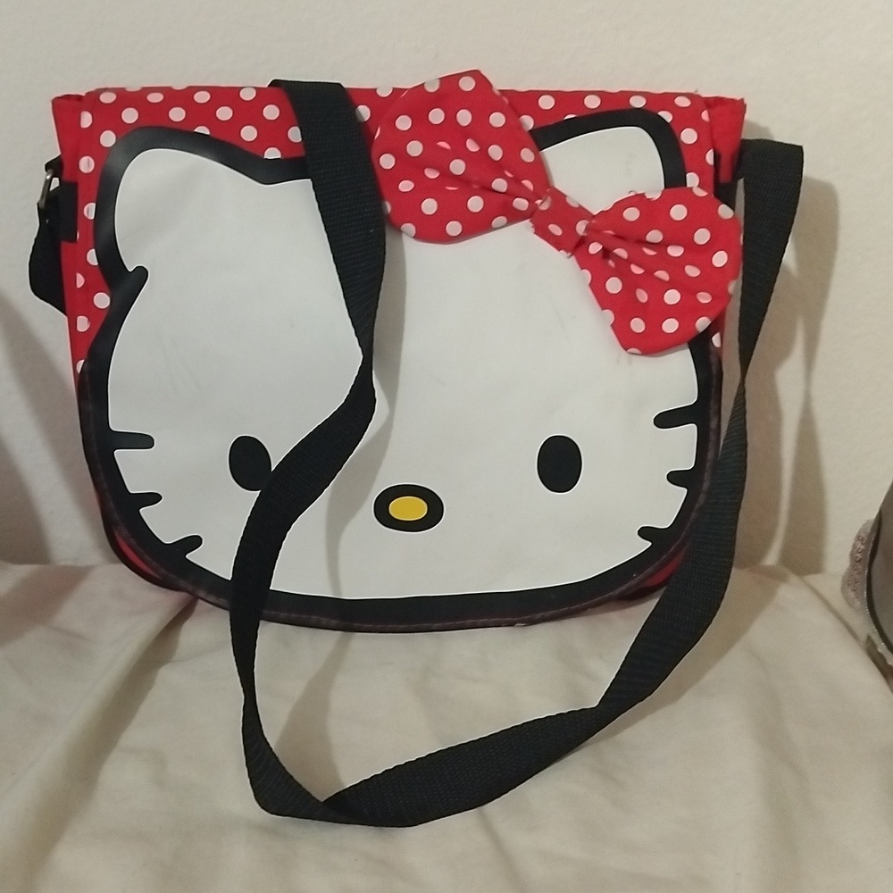 Hello Kitty 3 bag Bundle. - Picture 4 of 7